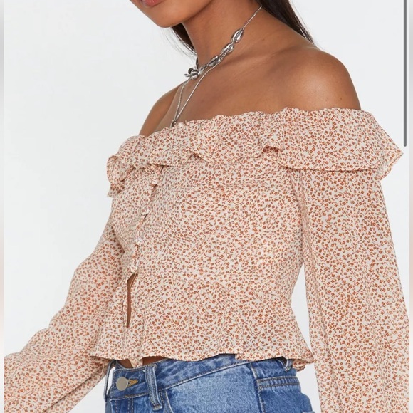 NASTY GAL BARDOT CROP TOP NWT - Picture 4 of 9